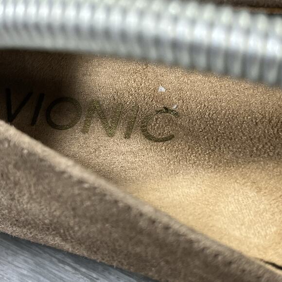 Vionic Women's Posey Perforated Leather Slip On Flats Size 7 - Picture 7 of 9